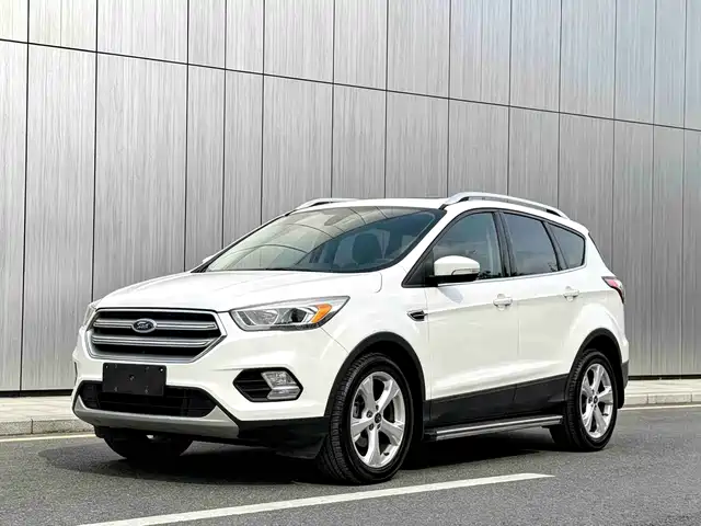 Ford Wing Tiger Escape 2017 Ecoboost 180 Two-Wheel Drive Platinum Airfoil