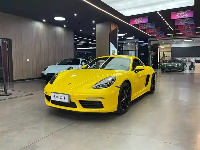 Porsche Porsche 718 Porsche 718 2018 Cayman 2.0t