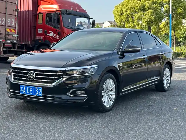 Volkswagen Passat Passat 2019 330tsi Elite Edition National Vi