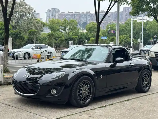 Mazda Mazda Mx-5 Mazda Mx-5 2009 2.0 — фото