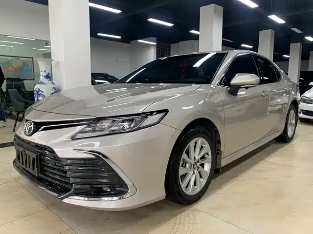 Toyota Camry Camry 2023 2.0gvp Leading Edition — фото