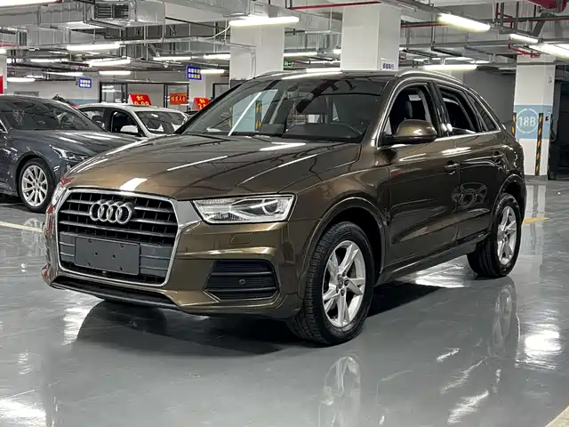 Audi Audi Q3 Audi Q3 2016 30 Tfsi Fashion Model — фото