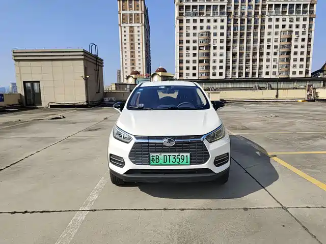 Byd Yuan New Energy Yuan New Energy 2018 Ev360 Intelligent Scirocco — фото