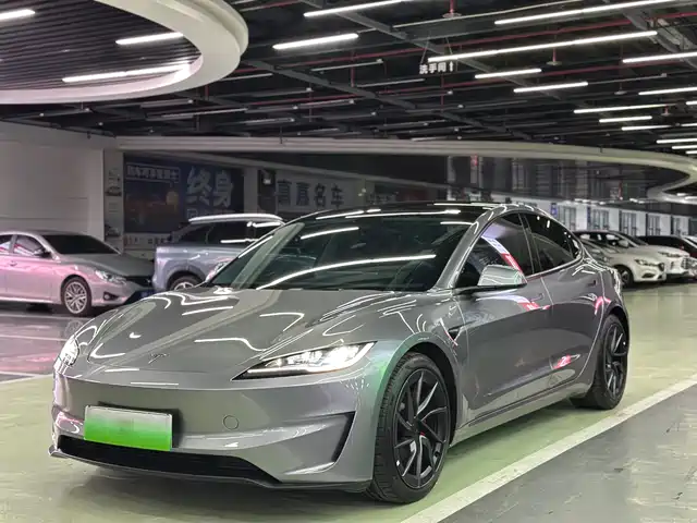 Tesla Model 3 Model 3 2024 Refresh 3