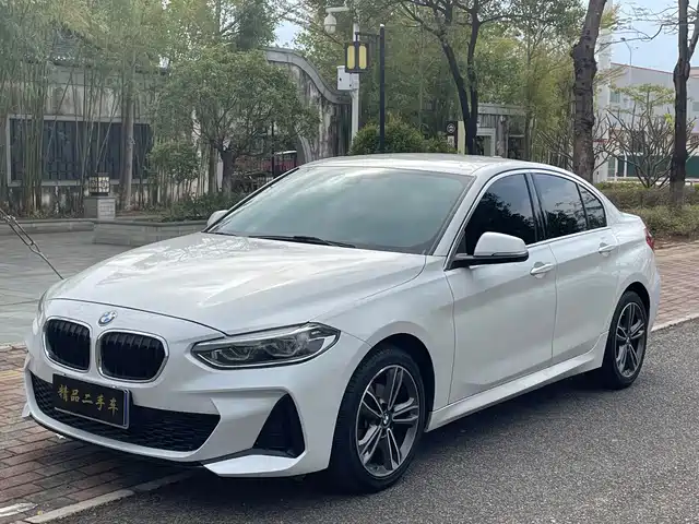 Bmw Bmw 1 Series Bmw 1 Series 2021 120i M Sports Edition