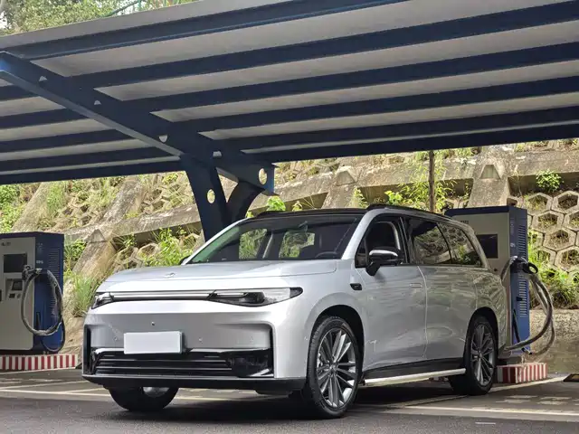 Leap Car Zero Running C16 Leapmoon C16 2024 Extended Range 200 Exclusive Edition — фото