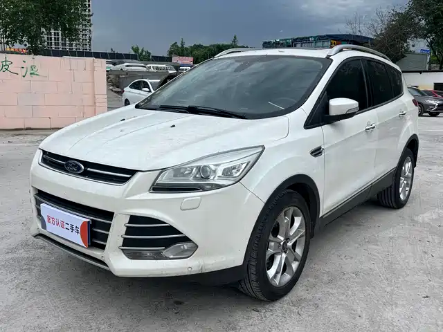 Ford Wing Tiger Escape 2015 2.0l Gtdi Four-Wheel Drive Premium Model — фото