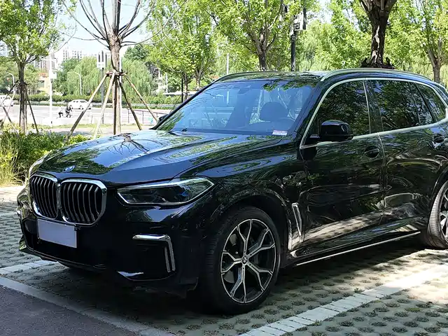 Bmw Bmw X5 Bmw X5 2022 Facelift Xdrive 40li M Sports Package