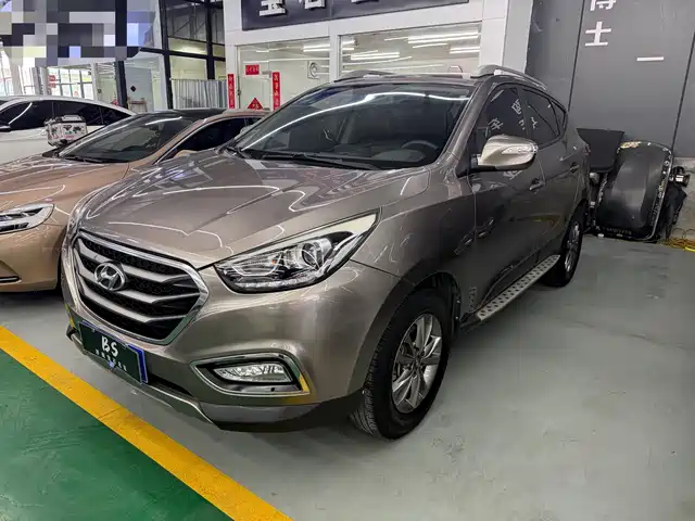 Hyundai Beijing Hyundai Ix35 Beijing Hyundai Ix35 2015 2.0l Automatic Two-Wheel Drive Comfort Model National V