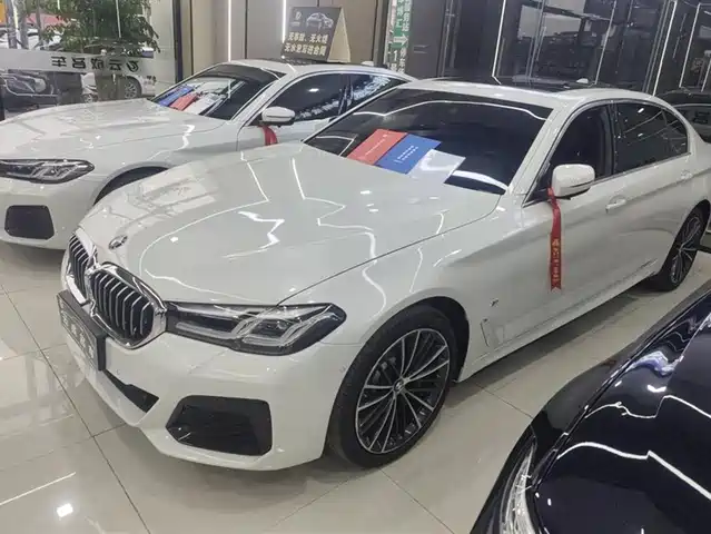Bmw Bmw 5 Series Bmw 5 Series 2022 530li Leading M Sports Package — фото