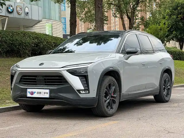 Nio Nio Es8 Nio Es8 2020 580km Six-Seater Version