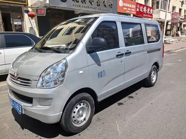 Wuling Motors Wuling Rongguang Wuling Rongguang 2019 1.2l S Standard