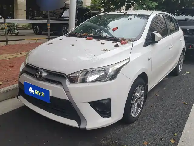 Toyota Yaris L To Dazzle Yaris L 2015 1.5e Automatic Charm Version — фото