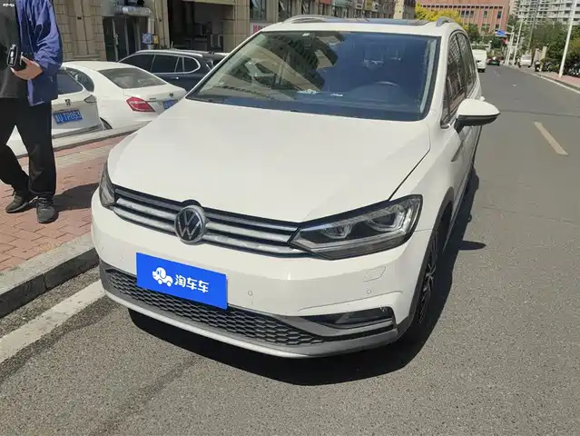 Volkswagen Touran Touran 2018 Touran L 280tsi Dsg Extended Edition 7 Seats National V