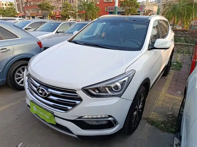 Hyundai Shengda Shengda 2017 2.4l Automatic Two-Wheel Drive Smart 5-Seater — фото