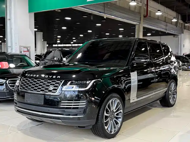 Land Rover Range Rover Range Rover 2022 3.0 L6 400ps Honor Creation Extended Edition — фото