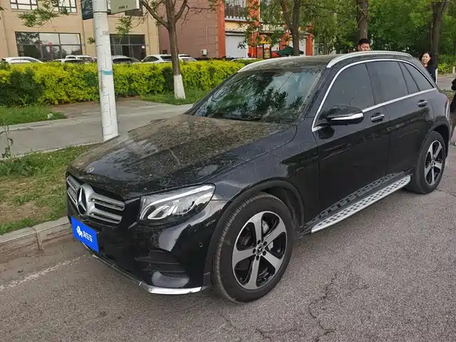 Mercedes-Benz Mercedes-Benz Glc Mercedes-Benz Glc 2018 Glc 260 4matic Luxury Model
