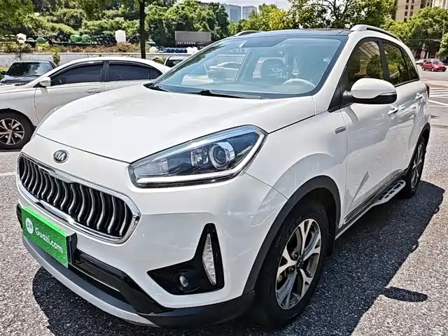 Kia Kx3 Proud Running