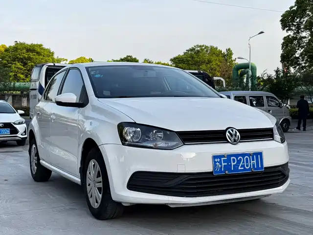 Volkswagen Polo Polo 2016 1.4l Automatic Fashion Model