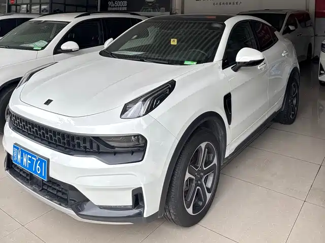 Lynk & Co Lynk & Co 05 Lynk & Co 05 2020 2.0td Awd Plus — фото