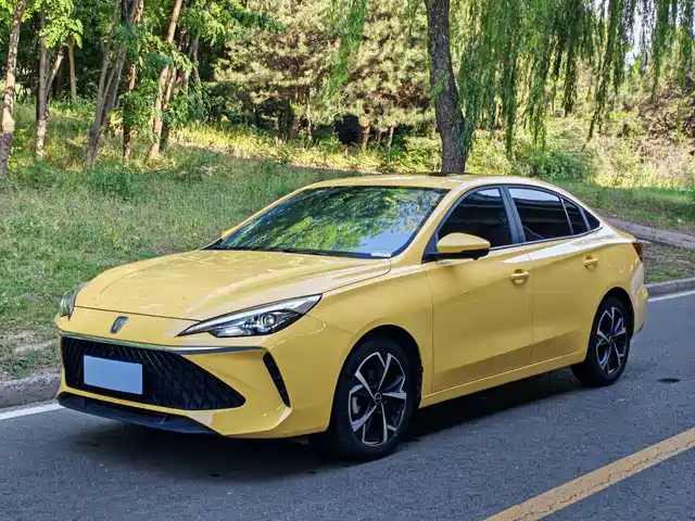 Roewe Roewe I5 Roewe I5 2023 1.5l Cvt Flagship Version — фото