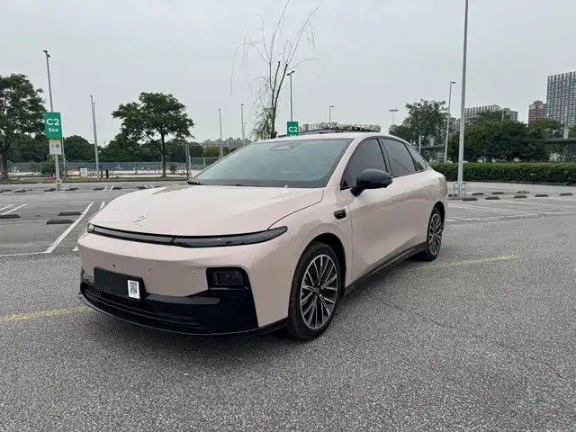 Leap Car Zero running B01 Leapmo B01 2025 430 Comfort Edition — фото