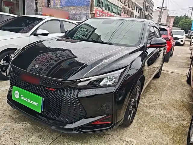Dongfeng Fengshen Yixuan Yixuan 2022 230t Automatic Light Chasing Knight Version