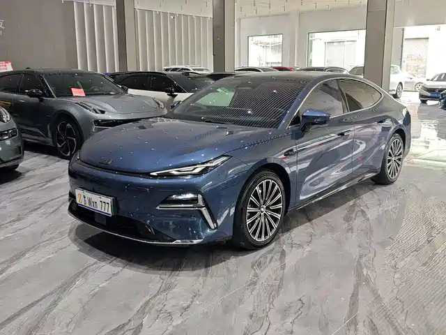 Geely Galaxy Galaxy Star 8 Galaxy Star 8 2025 130km Em-I Flagship Version — фото