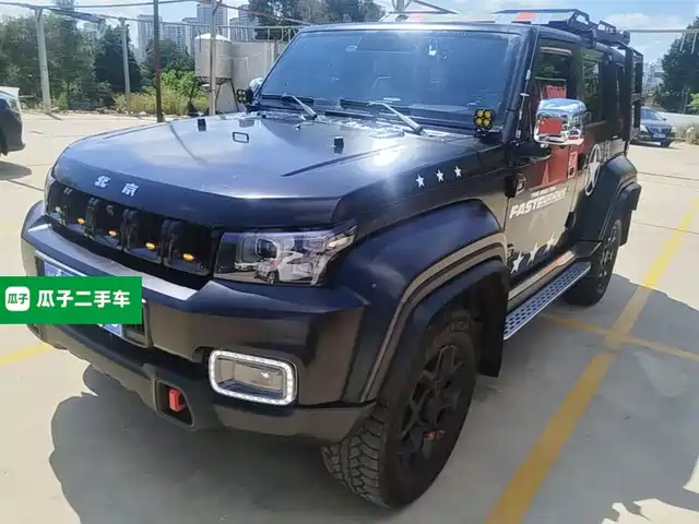 Beijing Cross Country Beijing Off-Road Bj40 Beijing Off-Road Bj40 2024 2.0d Blade Hero Glory Edition