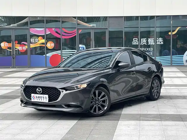 Mazda Mazda3 Angkesela Mazda3 Angkesela 2022 2.0l Automatic Premium Edition — фото