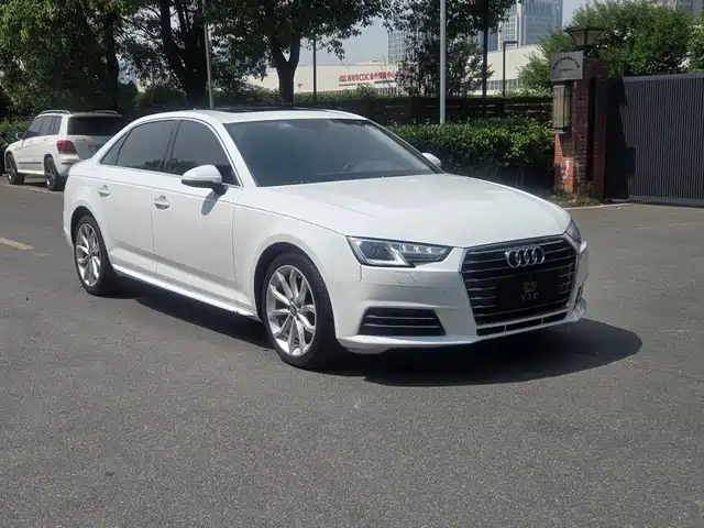 Audi Audi A4l Audi A4l 2018 30th Anniversary Model 40 Tfsi Enterprising — фото
