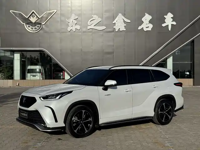 Toyota Crown Land Release Crown Lufang 2023 2.5l Hev Four-Wheel Drive Premium Version — фото