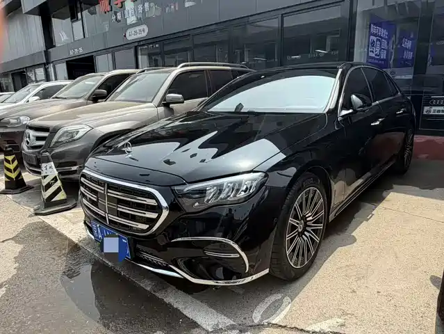 Mercedes-Benz Mercedes-Benz E-Class Mercedes-Benz E-Class 2026 E 300 L Luxury Model
