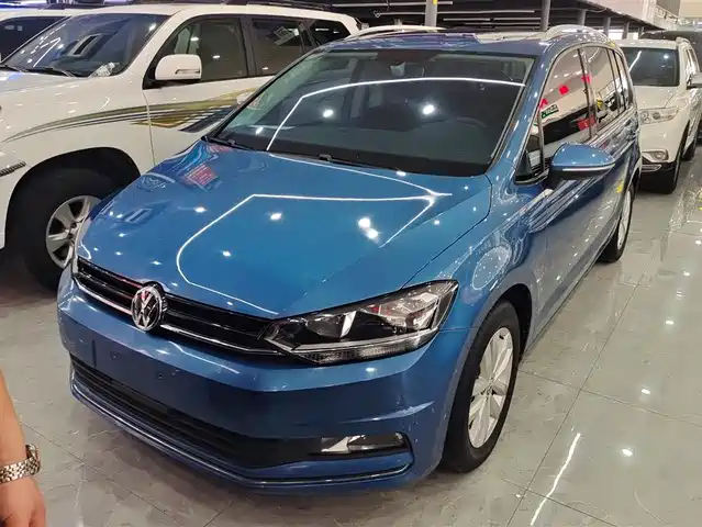 Volkswagen Touran Touran 2018 Touran L 280tsi Dsg Comfort Edition 7 Seats National Vi — фото