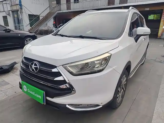 Jiangxi Automobile Group Ruifeng S3 Refine S3 2016 1.5l Manual Luxury Smart Model