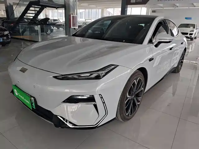 Geely Galaxy Galaxy E8 Galaxy E8 2025 700km Yuanhang Intelligent Driving Edition