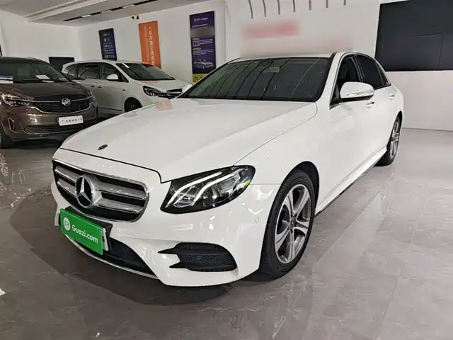 Mercedes-Benz Mercedes-Benz E-Class Mercedes-Benz E-Class 2018 Facelift E 200 L Sporty