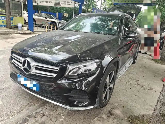 Mercedes-Benz Mercedes-Benz Glc Mercedes-Benz Glc 2018 Facelift Glc 260 4matic Luxury Model