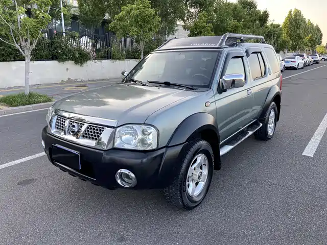 Nissan Nissan Paladin Nissan Paladin 2008 2.4L two-wheel drive standard model