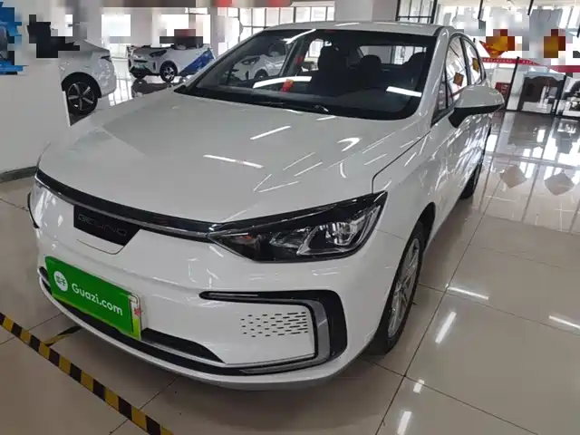 Baic Motor Beijing EU5 Beijing Eu5 2022 Online Travel Version — фото
