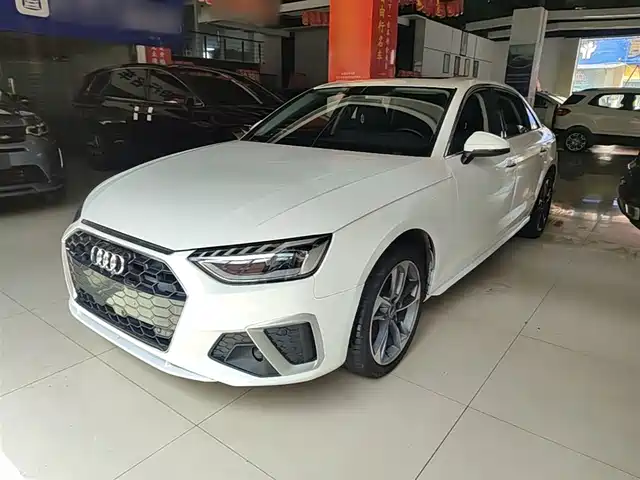 Audi Audi A4l Audi A4l 2024 40 Tfsi Fashionable And Dynamic — фото