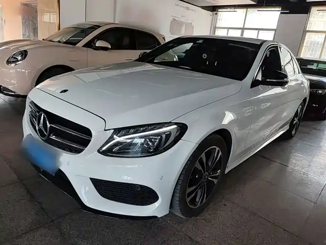 Mercedes-Benz Mercedes Benz C Class Mercedes-Benz C-Class 2018 C 200 Sports Edition — фото