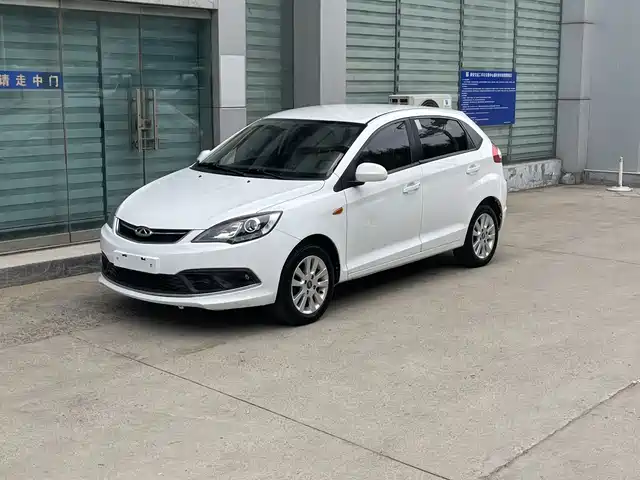 Chery Storm 2 Fengyun 2 2015 1.5l Manual New Edition — фото
