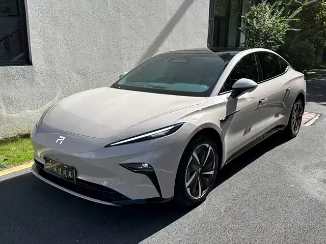 Roewe Feifan F7 Feifan F7 2023 Long-Term Pro Version — фото