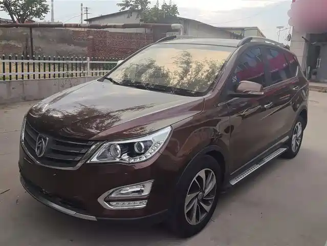 Baojun Baojun 560 Baojun 560 2015 1.8l Manual Luxury Model — фото