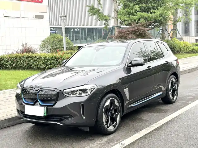 Bmw Bmw Ix3 Bmw Ix3 2021 Facelift, New Collar Model — фото