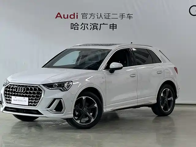 Audi Audi Q3 Audi Q3 2024 35 Tfsi Fashionable And Dynamic — фото