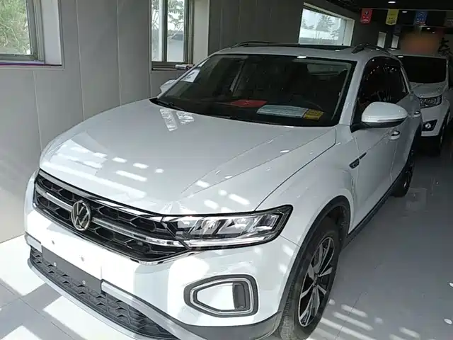 Volkswagen T-Roc Tange T-Roc 2025 280tsi Dsg Two-Wheel Drive Time Version — фото
