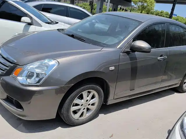 Nissan Sylphy Sylphy 2018 Classic 1.6xe+ Cvt Deluxe Edition — фото