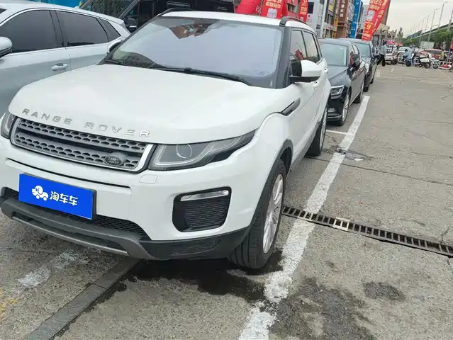 Land Rover Range Rover Evoque Range Rover Evoque 2018 240ps Se Zhiyao Edition — фото